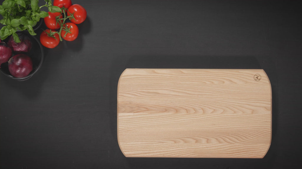 Alligator Chopper Set 3002B – Perfekta Tärningar på Sekunder med skärbräda och färska tomater.